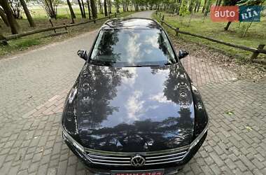 Седан Volkswagen Passat 2019 в 