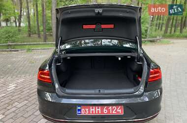 Седан Volkswagen Passat 2019 в 