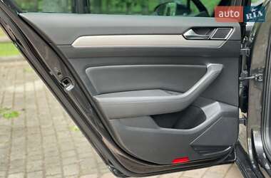 Седан Volkswagen Passat 2019 в 