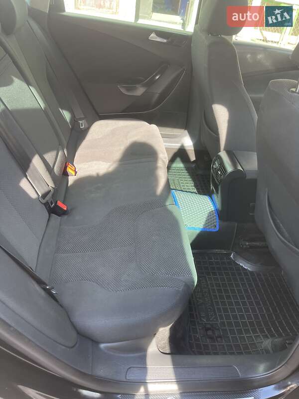 Универсал Volkswagen Passat 2010 в Тернополе фото 8 Универсал Volkswagen Passat 2010 в Тернополе