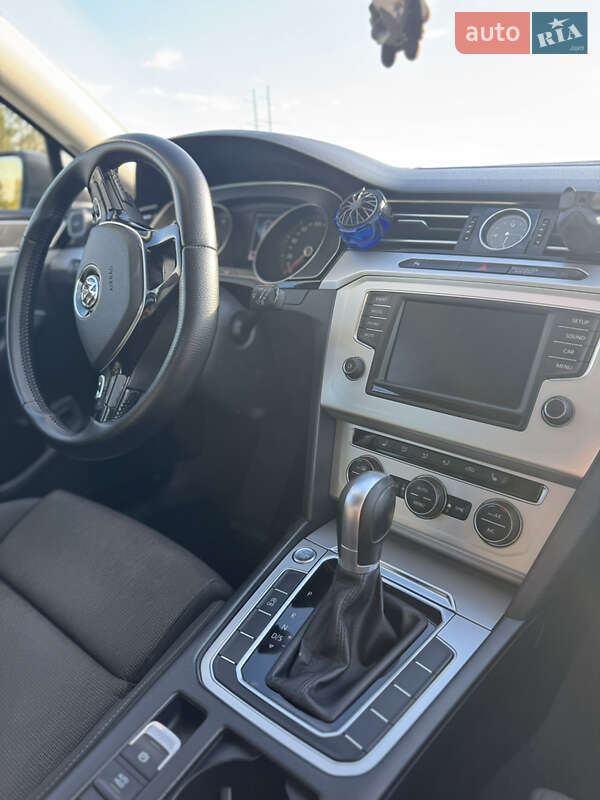 Універсал Volkswagen Passat 2016 в Бучачі