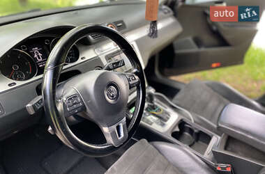 Універсал Volkswagen Passat 2010 в 