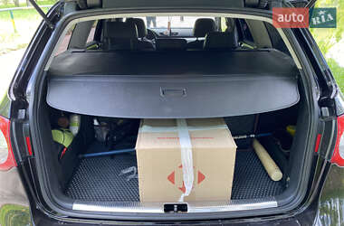 Універсал Volkswagen Passat 2010 в 