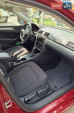 Седан Volkswagen Passat 2015 в 