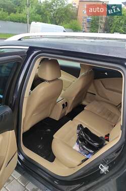 Універсал Volkswagen Passat 2008 в 