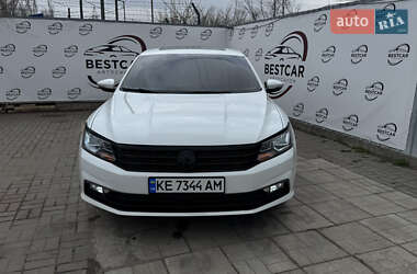 Седан Volkswagen Passat 2018 в 