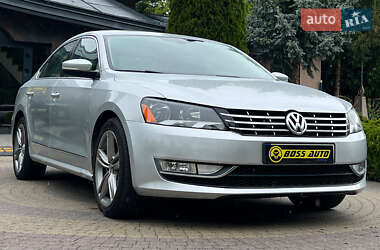 Седан Volkswagen Passat 2014 в Львове