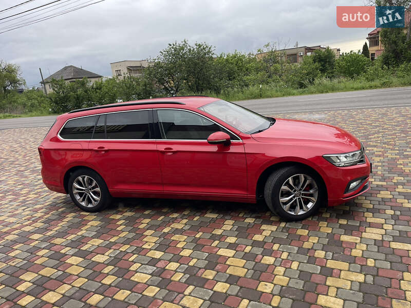 Универсал Volkswagen Passat 2021 в Виноградове фото 3 Универсал Volkswagen Passat 2021 в Виноградове