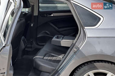 Седан Volkswagen Passat 2015 в 