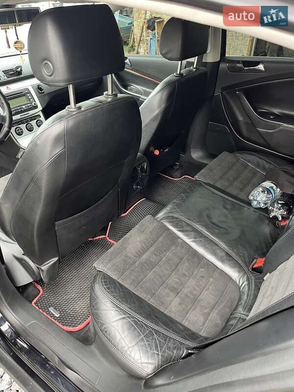 Седан Volkswagen Passat 2005 в Золочеве