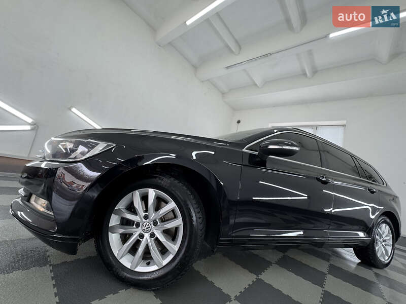 Універсал Volkswagen Passat 2015 в Трускавці