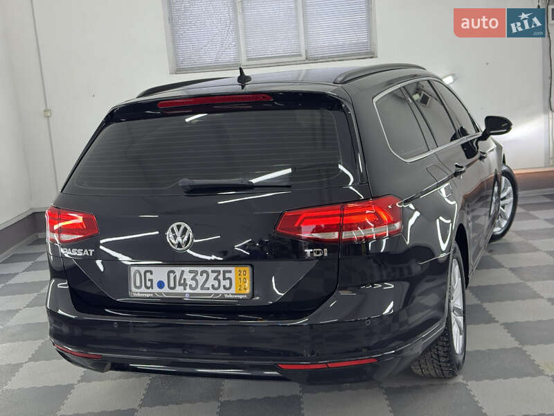 Універсал Volkswagen Passat 2015 в Трускавці