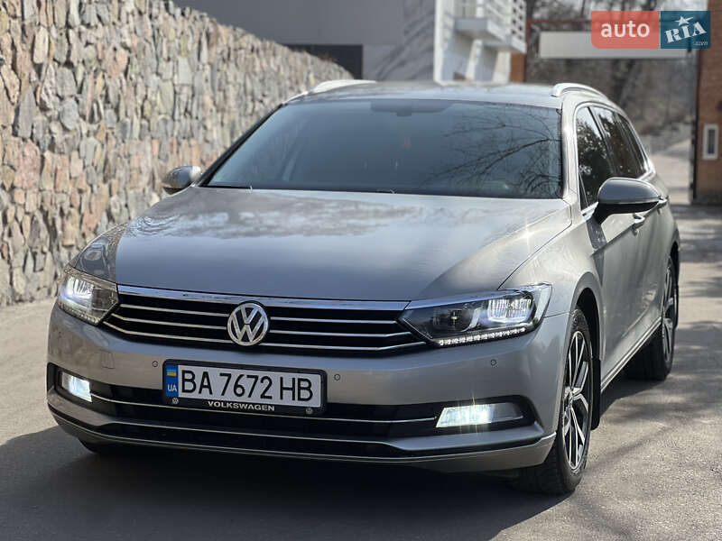 Универсал Volkswagen Passat 2016 в Кропивницком
