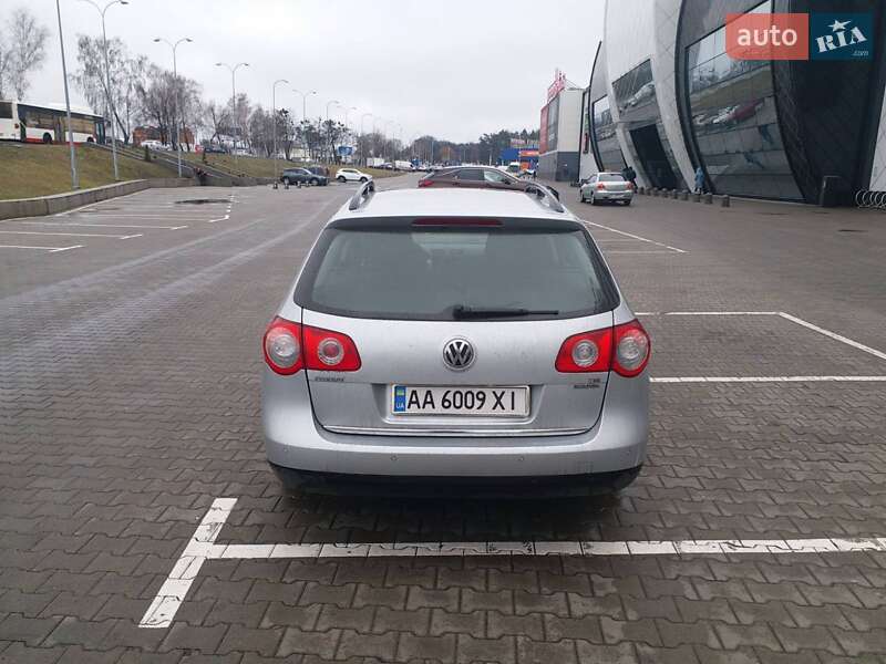 Універсал Volkswagen Passat 2010 в Києві
