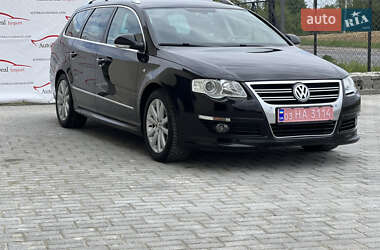 Універсал Volkswagen Passat 2010 в 