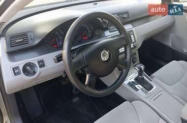 Седан Volkswagen Passat 2006 в 