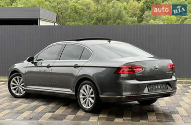 Седан Volkswagen Passat 2016 в 