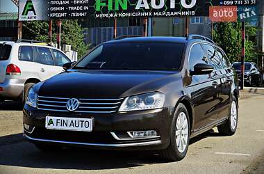 Універсал Volkswagen Passat 2013 в Черкасах