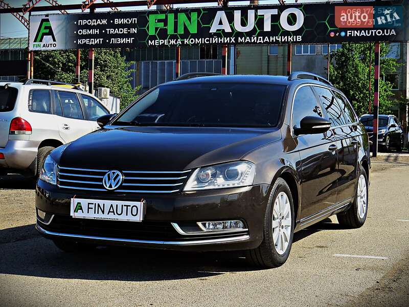 Универсал Volkswagen Passat 2013 в 
