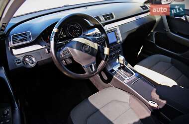 Универсал Volkswagen Passat 2013 в 