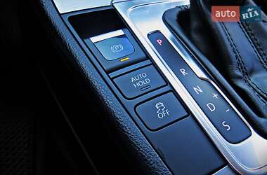 Универсал Volkswagen Passat 2013 в 
