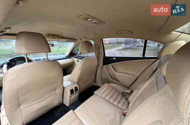 Седан Volkswagen Passat 2006 в 