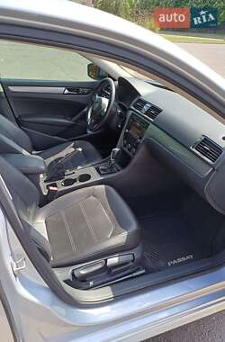Седан Volkswagen Passat 2014 в 