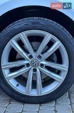 Универсал Volkswagen Passat 2015 в Харькове