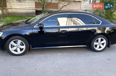 Седан Volkswagen Passat 2012 в 