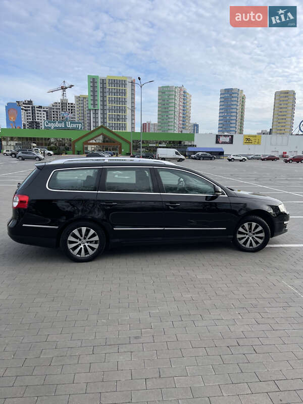Універсал Volkswagen Passat 2008 в Одесі