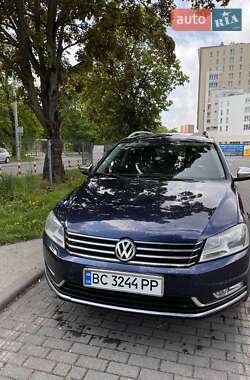 Универсал Volkswagen Passat 2011 в Бродах