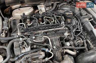 Універсал Volkswagen Passat 2011 в 