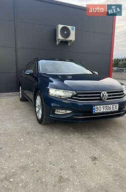 Универсал Volkswagen Passat 2019 в 