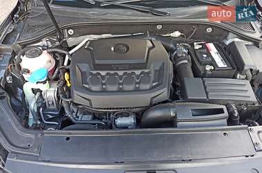Седан Volkswagen Passat 2017 в 