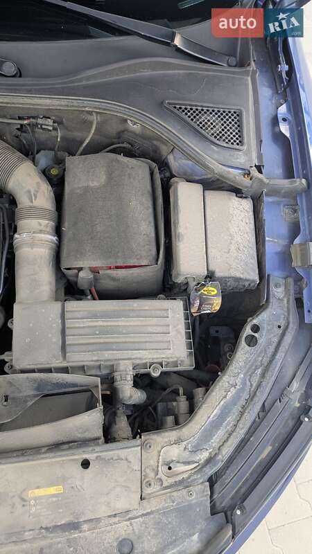 Седан Volkswagen Passat 2016 в Луцке