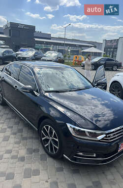 Седан Volkswagen Passat 2018 в Нижній Апші