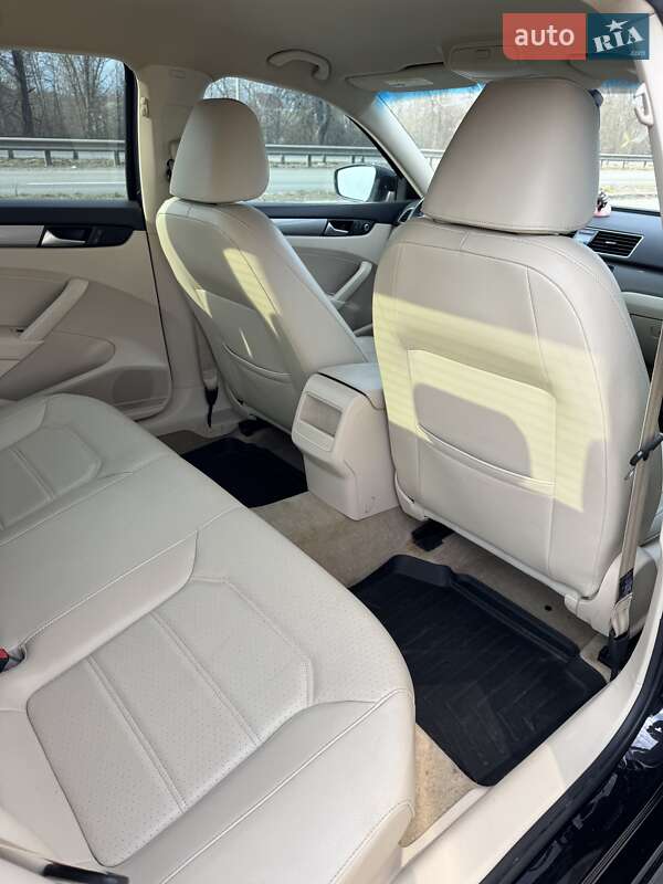 Седан Volkswagen Passat 2015 в Сумах