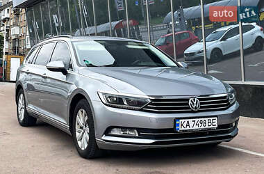 Универсал Volkswagen Passat 2017 в Киеве