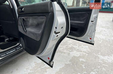 Седан Volkswagen Passat 1998 в 