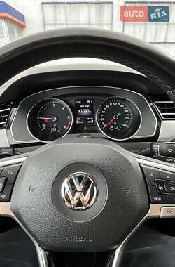 Универсал Volkswagen Passat 2020 в 