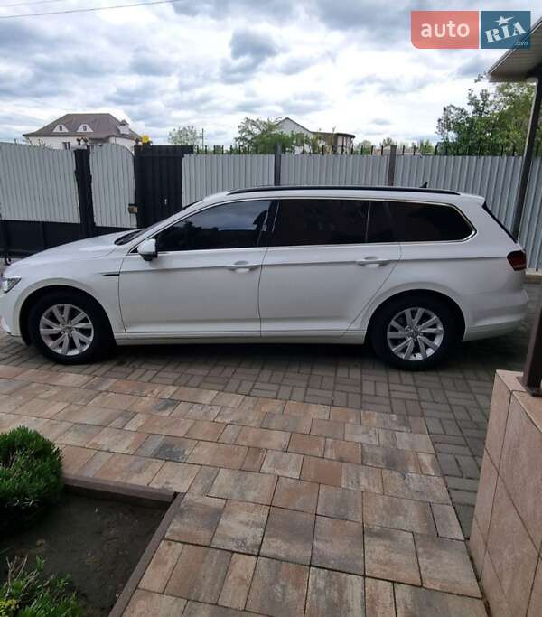 Універсал Volkswagen Passat 2018 в Миколаєві