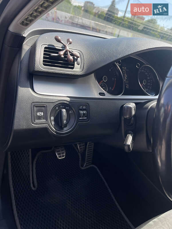 Универсал Volkswagen Passat 2010 в Кременчуге