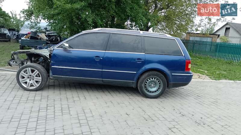 Универсал Volkswagen Passat 2003 в Ярмолинцах