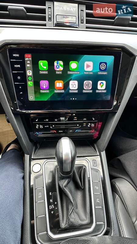 Універсал Volkswagen Passat 2021 в Дніпрі