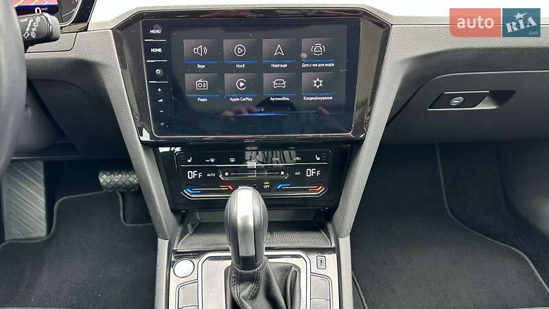 Універсал Volkswagen Passat 2021 в Дніпрі