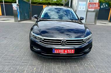 Универсал Volkswagen Passat 2021 в Днепре