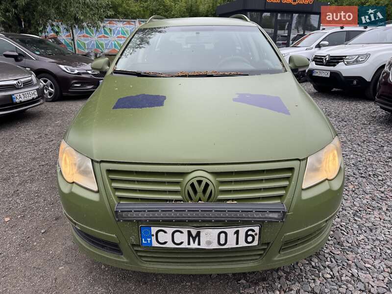 Універсал Volkswagen Passat 2006 в Києві