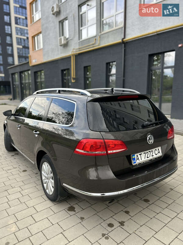 Универсал Volkswagen Passat 2013 в Ивано-Франковске