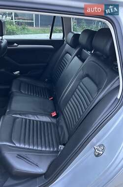 Универсал Volkswagen Passat 2015 в 