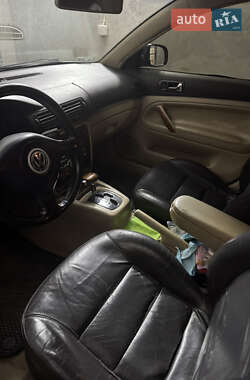 Универсал Volkswagen Passat 1999 в 